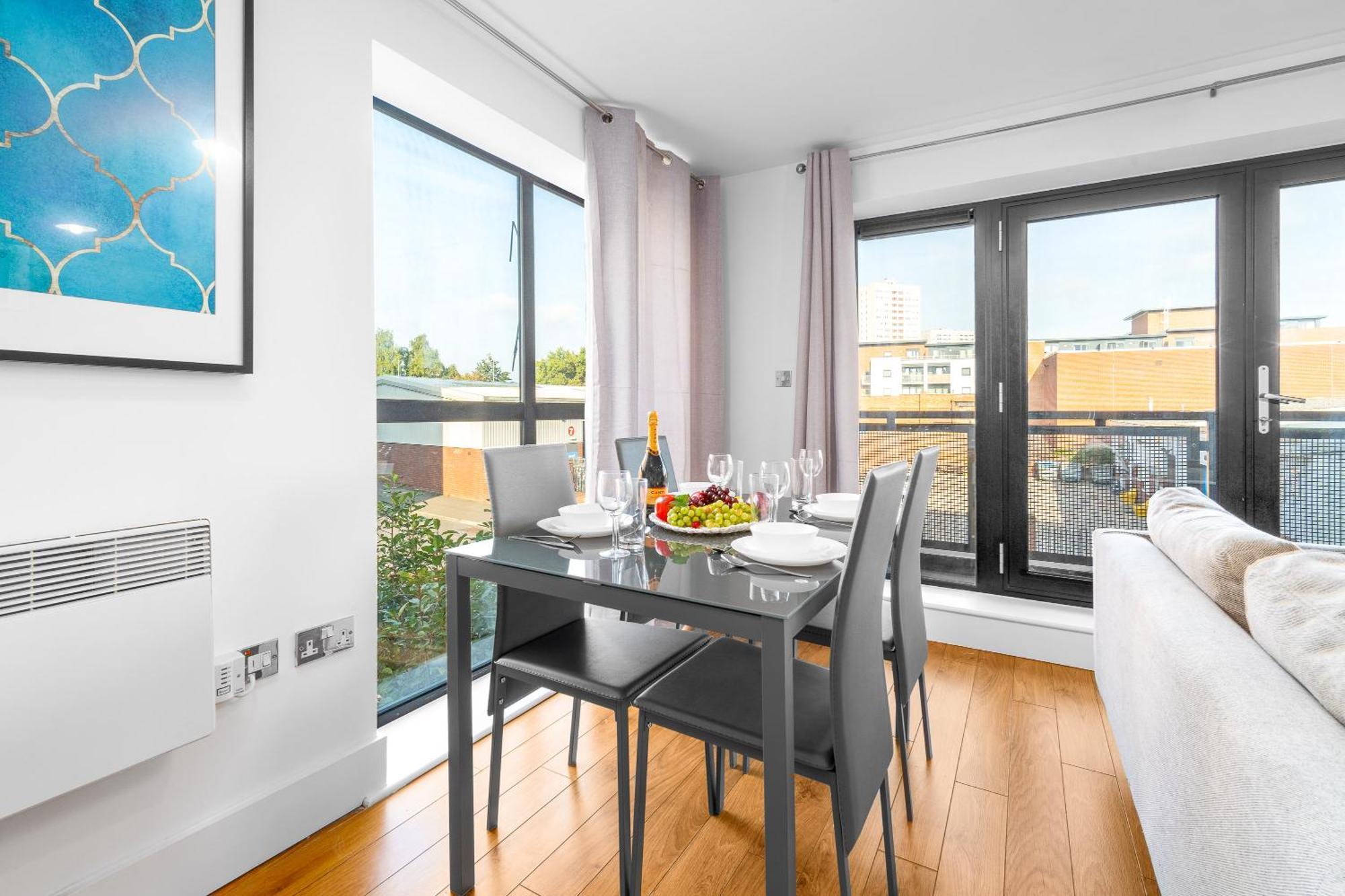Stylish Birmingham City Centre - 2 Bed - Secure Parking - 5Ac Exterior foto