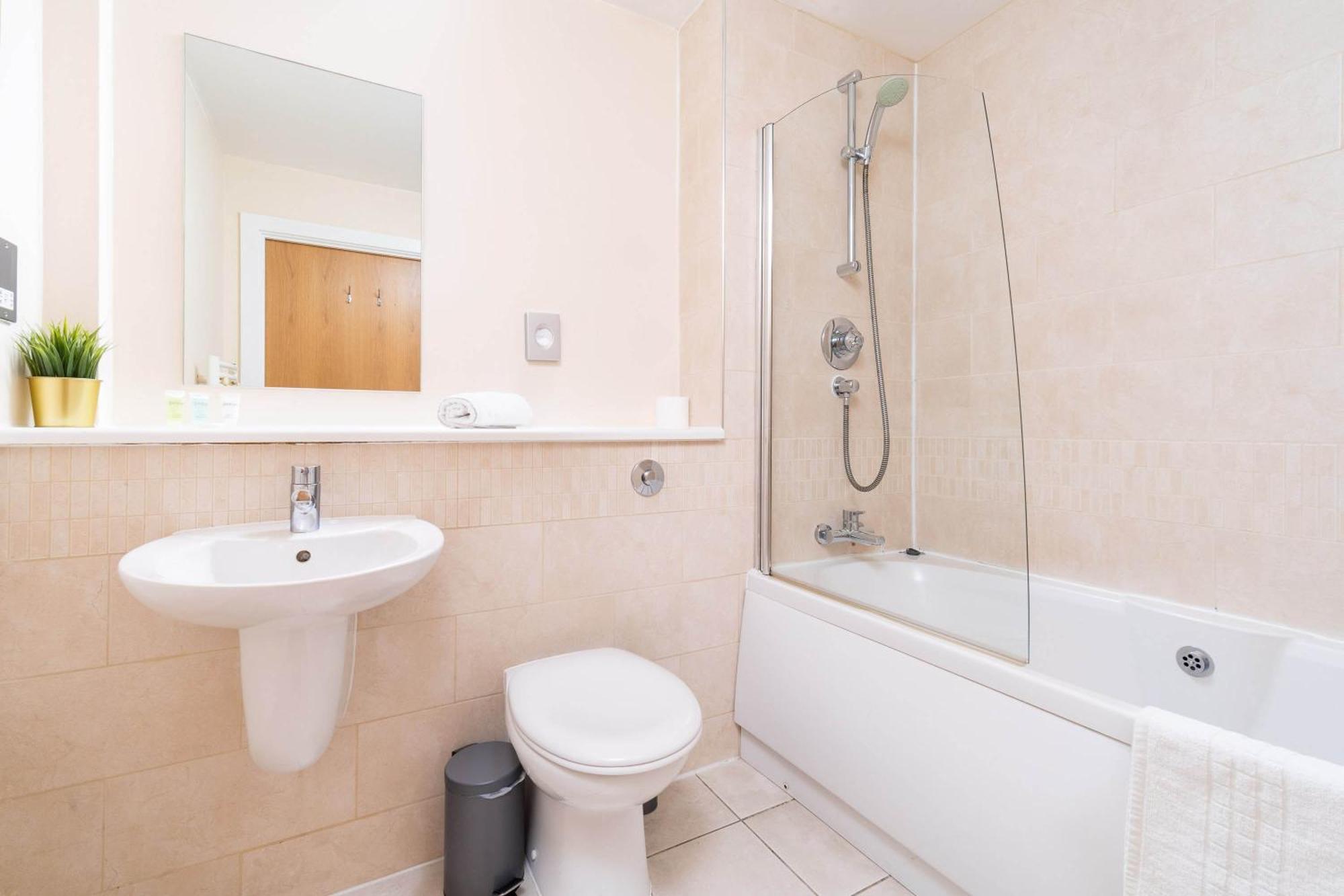Stylish Birmingham City Centre - 2 Bed - Secure Parking - 5Ac Exterior foto